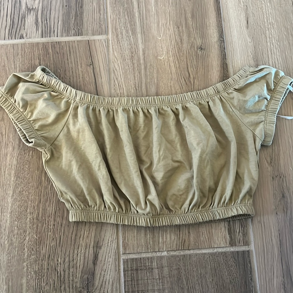 Forever 21 green crop top Size:S